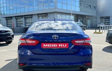 Toyota Camry, 2021 год, 3 499 000 рублей, 6 фотография