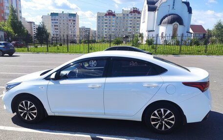 Hyundai Solaris II рестайлинг, 2017 год, 1 400 000 рублей, 9 фотография