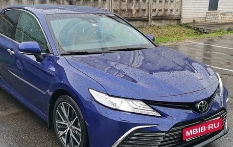 Toyota Camry, 2021 год, 4 700 000 рублей, 5 фотография