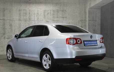 Volkswagen Jetta VI, 2010 год, 745 000 рублей, 8 фотография