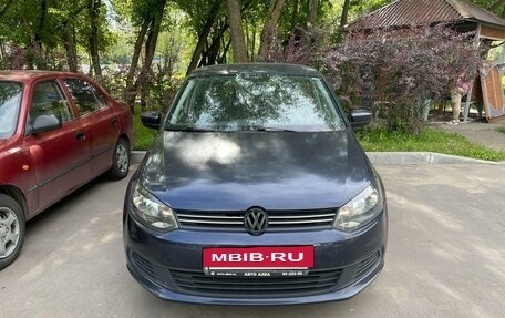 Volkswagen Polo VI (EU Market), 2013 год, 900 000 рублей, 2 фотография