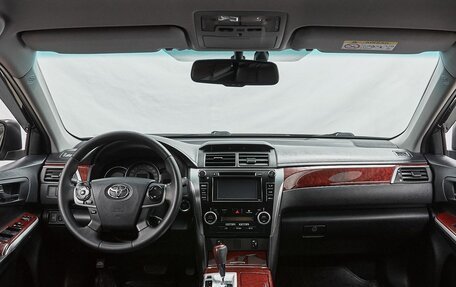 Toyota Camry, 2013 год, 2 349 000 рублей, 9 фотография