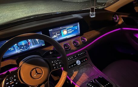 Mercedes-Benz CLS, 2018 год, 5 250 000 рублей, 15 фотография