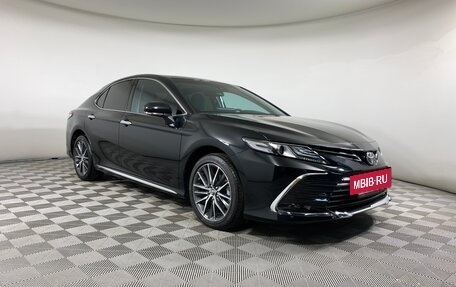 Toyota Camry, 2023 год, 4 200 000 рублей, 3 фотография