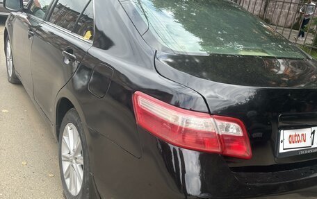 Toyota Camry, 2007 год, 620 000 рублей, 3 фотография