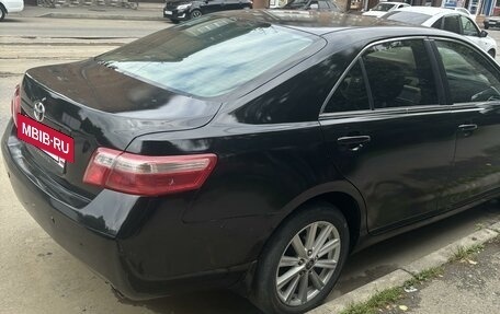 Toyota Camry, 2007 год, 620 000 рублей, 2 фотография