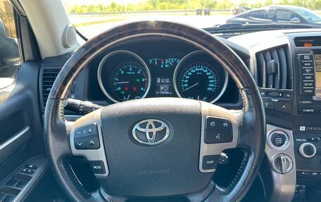 Toyota Land Cruiser 200, 2011 год, 3 600 000 рублей, 11 фотография