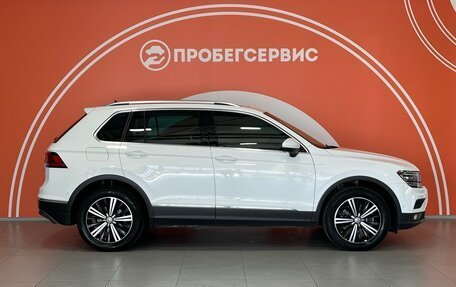 Volkswagen Tiguan II, 2017 год, 2 920 000 рублей, 4 фотография