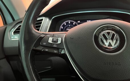 Volkswagen Tiguan II, 2017 год, 2 920 000 рублей, 11 фотография