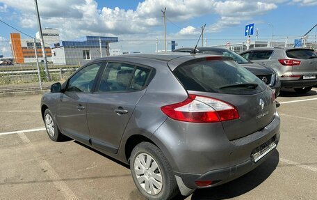 Renault Megane III, 2011 год, 898 000 рублей, 6 фотография