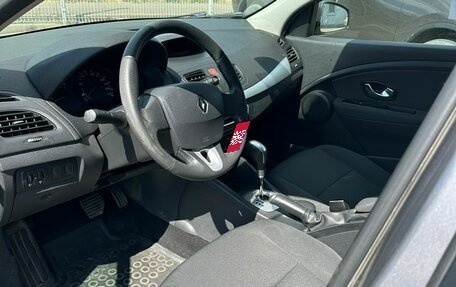 Renault Megane III, 2011 год, 898 000 рублей, 10 фотография