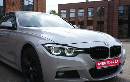 BMW 3 серия, 2018 год, 3 250 000 рублей, 3 фотография