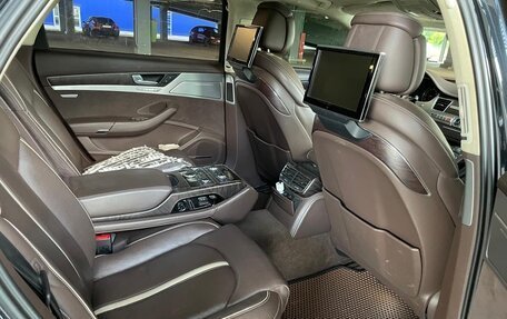 Audi A8, 2011 год, 1 850 000 рублей, 21 фотография