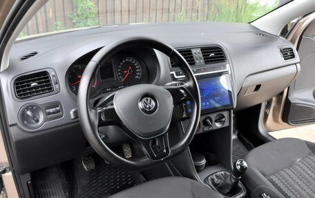 Volkswagen Polo VI (EU Market), 2016 год, 950 000 рублей, 9 фотография