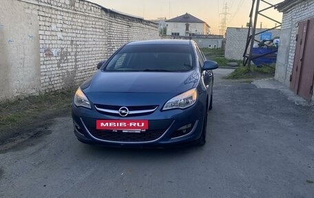 Opel Astra J, 2012 год, 920 000 рублей, 3 фотография