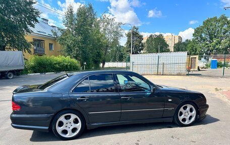 Mercedes-Benz E-Класс, 1997 год, 580 000 рублей, 11 фотография