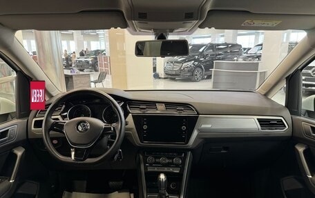 Volkswagen Touran III, 2019 год, 1 985 000 рублей, 13 фотография