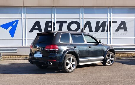 Volkswagen Touareg III, 2004 год, 653 000 рублей, 2 фотография