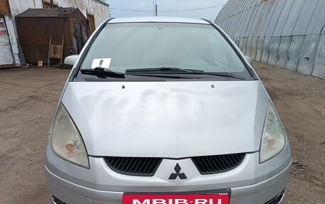 Mitsubishi Colt VI рестайлинг, 2006 год, 300 000 рублей, 2 фотография