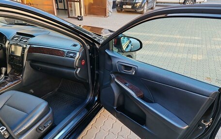 Toyota Camry, 2017 год, 2 610 000 рублей, 13 фотография