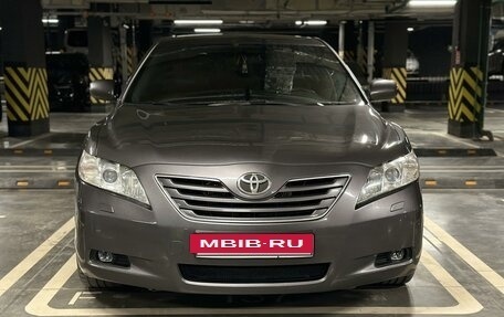 Toyota Camry, 2006 год, 1 300 000 рублей, 4 фотография