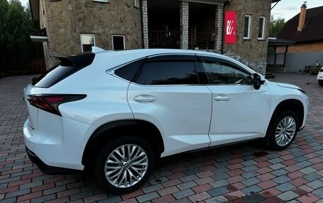 Lexus NX I, 2016 год, 2 070 000 рублей, 6 фотография