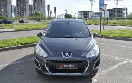 Peugeot 308 II, 2011 год, 699 700 рублей, 3 фотография