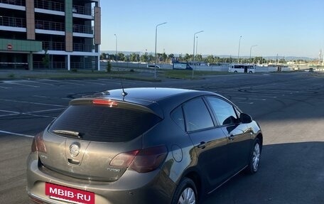 Opel Astra J, 2013 год, 950 000 рублей, 4 фотография