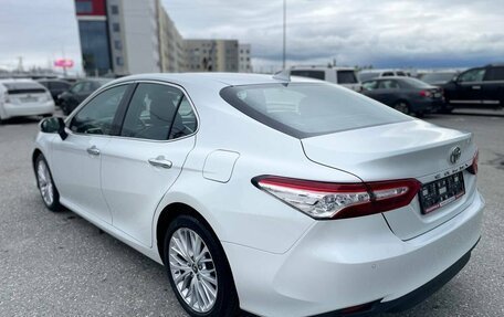 Toyota Camry, 2019 год, 3 500 000 рублей, 3 фотография