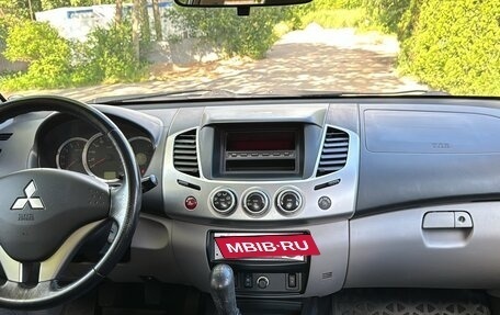 Mitsubishi L200 IV рестайлинг, 2012 год, 1 650 000 рублей, 22 фотография