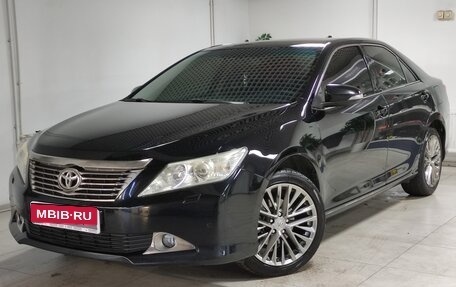 Toyota Camry, 2013 год, 1 890 000 рублей, 1 фотография