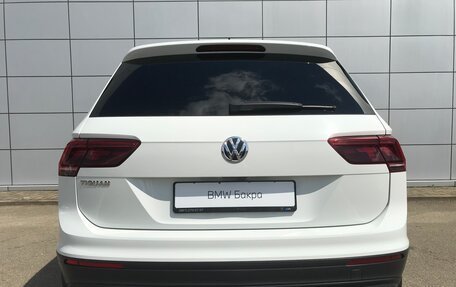Volkswagen Tiguan II, 2018 год, 2 640 000 рублей, 6 фотография