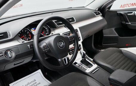 Volkswagen Passat B7, 2011 год, 899 000 рублей, 11 фотография