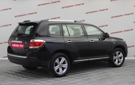 Toyota Highlander III, 2013 год, 1 899 000 рублей, 2 фотография