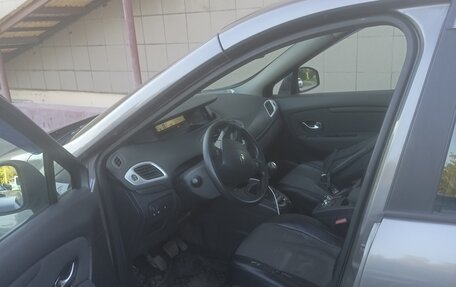 Renault Scenic III, 2009 год, 850 000 рублей, 7 фотография