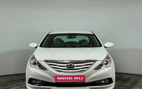 Hyundai Sonata VI, 2013 год, 1 610 000 рублей, 2 фотография