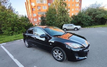 Mazda 3, 2011 год, 999 999 рублей, 1 фотография