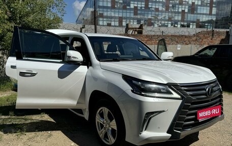 Lexus LX III, 2018 год, 9 500 000 рублей, 1 фотография