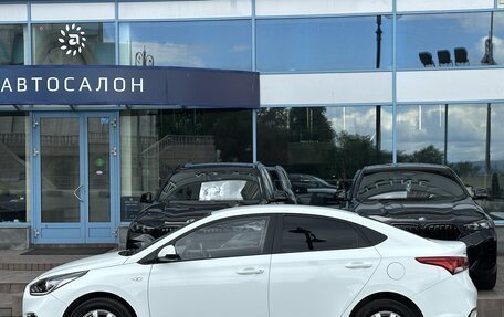 Hyundai Solaris II рестайлинг, 2018 год, 1 590 000 рублей, 2 фотография