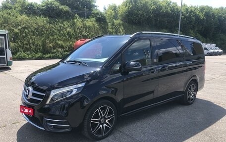 Mercedes-Benz V-Класс, 2018 год, 5 100 000 рублей, 1 фотография