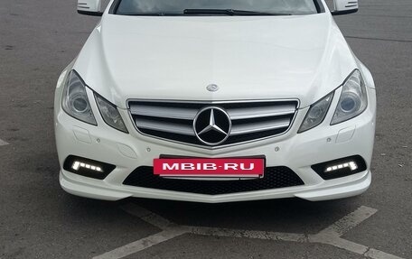 Mercedes-Benz E-Класс, 2011 год, 1 940 000 рублей, 3 фотография
