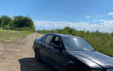 Mercedes-Benz C-Класс, 1995 год, 245 000 рублей, 1 фотография