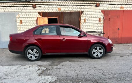 Volkswagen Jetta VI, 2008 год, 550 000 рублей, 1 фотография