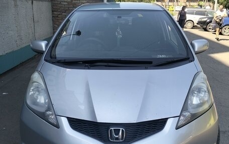 Honda Fit III, 2010 год, 770 000 рублей, 1 фотография