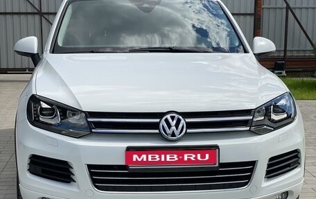 Volkswagen Touareg III, 2014 год, 3 050 000 рублей, 1 фотография