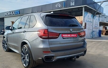 BMW X5, 2017 год, 5 500 000 рублей, 6 фотография