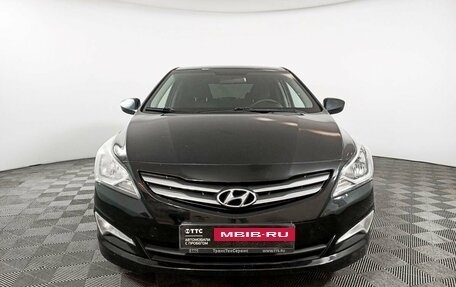 Hyundai Solaris II рестайлинг, 2015 год, 1 065 000 рублей, 2 фотография