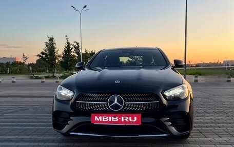 Mercedes-Benz E-Класс, 2022 год, 7 100 000 рублей, 2 фотография