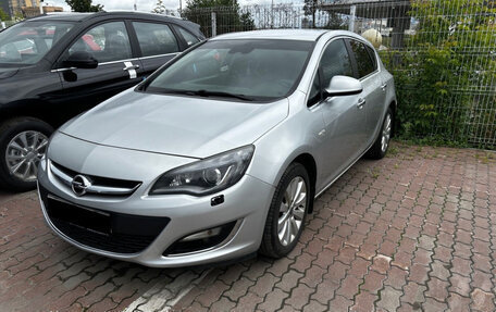 Opel Astra J, 2012 год, 899 000 рублей, 1 фотография