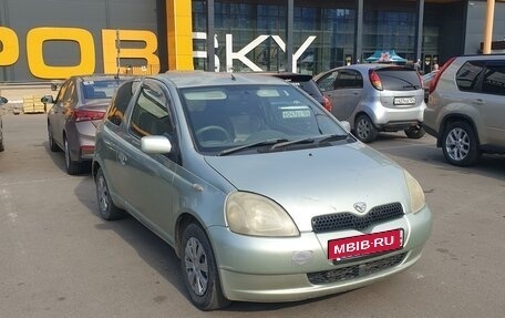 Toyota Vitz, 2001 год, 380 000 рублей, 2 фотография